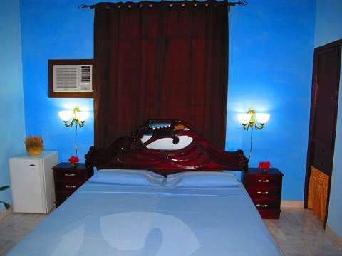 'Cascada Bedroom ' Casas particulares are an alternative to hotels in Cuba.